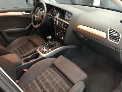 Audi A4 - 1.8 TFSIe Edition |2 Eigenaren| Comfort stoelen|Navigatie| - 1