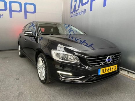 Volvo V60 - 2.4 D6 Twin Engine Summum EX BTW (€ 17.950, - incl. BTW) inclusief 12 maanden garantie - 1