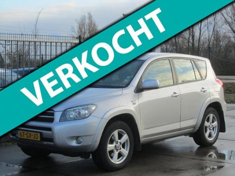 Toyota RAV4 - 2.2 D-CAT Linea Sol LEKKE KOPPAKKING - 1