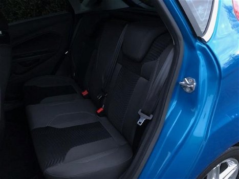 Ford Fiesta - 1.0 EcoBoost Titanium 100 Pk, Clima, Led, parkeersensoren - 1