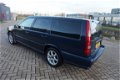 Volvo V70 - 2.4 Polar , AIRCO, CRUISE CONTROLE, APK 07-06-2020, RIJDT PERFECT, YOUNGTIMER , HALF LED - 1 - Thumbnail