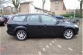 Ford Focus Wagon - 1.6 Comfort - 1 - Thumbnail