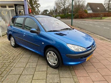 Peugeot 206 SW - 1.4 HDi X-line Airco Apk - 1