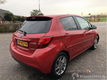 Toyota Yaris - 1.5 88pk hybride aut dynamic - pano - leer - clima - adaptive cruise - cam. - line as - 1 - Thumbnail