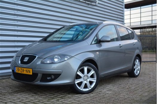 Seat Altea XL - 1.4 TSI Stylance Clima/PDC/Org.Nederlands - 1