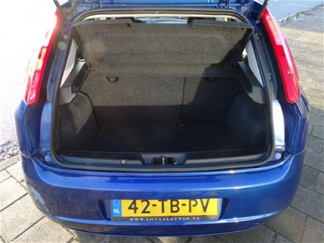 Fiat Grande Punto - 1.4 Dynamic - AIRCO - MULTIFUNCTIONEEL STUUR - BOEKEN - NAP - 1