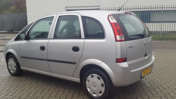 Opel Meriva - 1.6 Essentia - 1