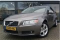 Volvo S80 - 2.5 T Momentum + NAVIGATIE + LEER + KLIMA + CRUISE + LM VELGEN - 1 - Thumbnail