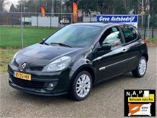 Renault Clio - TCE 100 Rip Curl