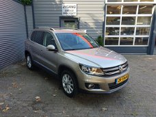 Volkswagen Tiguan - 1.4 TSI Comfortline Business