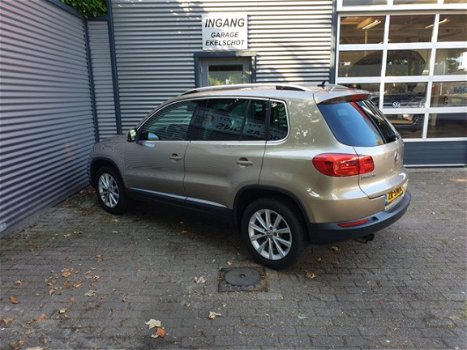 Volkswagen Tiguan - 1.4 TSI Comfortline Business - 1