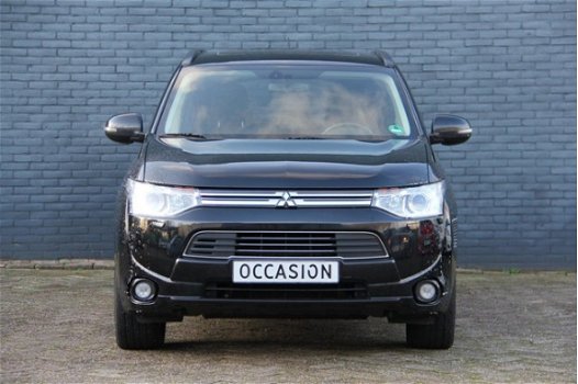 Mitsubishi Outlander - 2.0 PHEV Instyle I INCL. € 695, 00 AFL.KOSTEN + BOVAG GARANTIE - 1