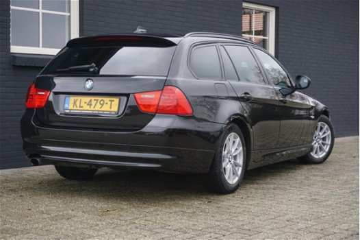 BMW 3-serie Touring - 320i Luxury Line Leder-Navigatie-Xenon - 1