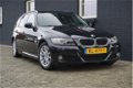 BMW 3-serie Touring - 320i Luxury Line Leder-Navigatie-Xenon - 1 - Thumbnail