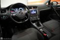 Volkswagen Golf - 1.6 TDI Comfortline BlueMotion, Navigatie, cruise control - 1 - Thumbnail