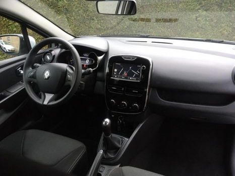 Renault Clio Estate - 1.5 dCi ECO | NAVI | TREKHAAK | CRUISE CONTROL | RADIO/CD - 1