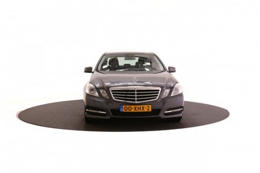 Mercedes-Benz E-klasse - 200 CGI Avantgarde | Automaat | Stoelverwarming | Parktronic - 1