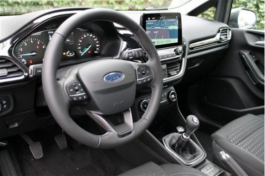 Ford Fiesta - 1.0 EB Titanium Navi | Camera | B&O | Park.hulp | Voorruitverwarming - 1