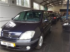 Renault Scénic - 1.6-16V RXT AUTOMAAT APK NAP