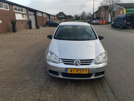 Volkswagen Golf - 1.9 TDI Trendline - 1