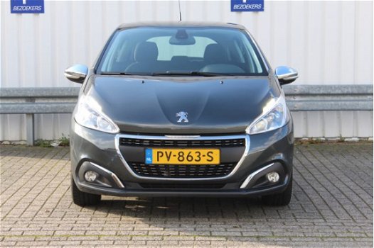 Peugeot 208 - Allure, Navigatie, Connect - 1