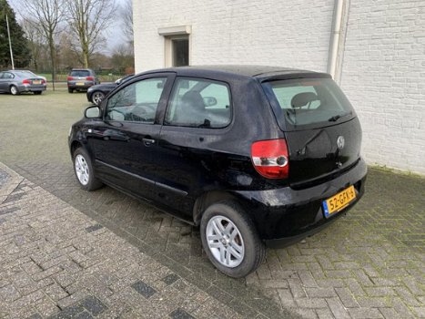 Volkswagen Fox - 1.4 Trendline - 1