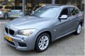 BMW X1 - 2.0 sDrive // sportstoelen/Xenon/1e Eigenaar//Panodak//groot navi// - 1 - Thumbnail