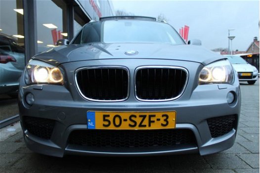 BMW X1 - 2.0 sDrive // sportstoelen/Xenon/1e Eigenaar//Panodak//groot navi// - 1