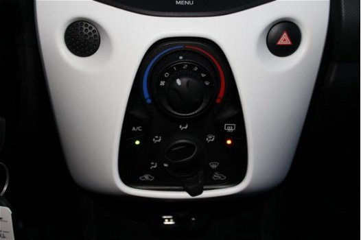 Citroën C1 - 5drs 72PK Feel AIRCO RADIO/BLUETOOTH - 1