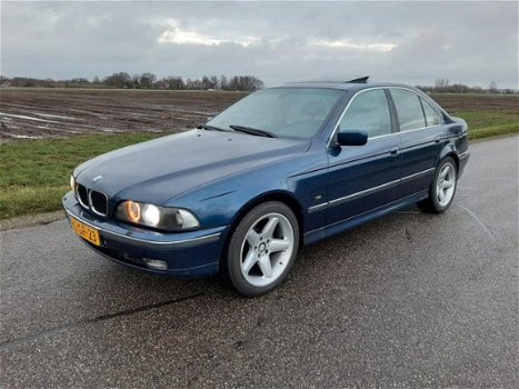 BMW 5-serie - 535i Executive E39 V8 Youngtimer | automaat | Full option 1997 | NAP - 1