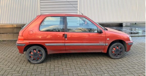 Peugeot 106 - 1.1 APK Elektr pakket/CV op afstand/ APK t.m 15-01-2021 - 1