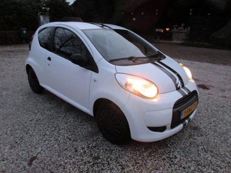 Citroën C1 - 1.0-12V Séduction 3 DRS Seduction Wit met Striping BJ 2009 2650 euro keurige auto!!!! - 1