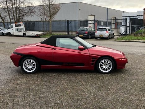 Alfa Romeo Spider - 2.0-16V T.Spark - 1