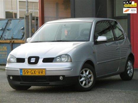 Seat Arosa - 1.4i Signo M.2002 NAP/STUURBEKR/AIRCO/APK 12-2020 - 1