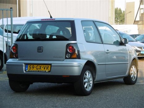 Seat Arosa - 1.4i Signo M.2002 NAP/STUURBEKR/AIRCO/APK 12-2020 - 1