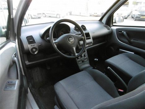 Seat Arosa - 1.4i Signo M.2002 NAP/STUURBEKR/AIRCO/APK 12-2020 - 1