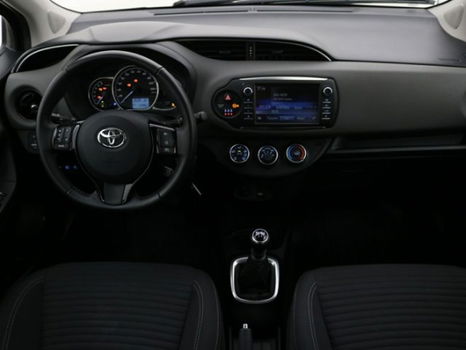 Toyota Yaris - 1.5 5Drs Aspiration - 1