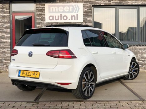 Volkswagen Golf - 1.4 TSI GTE 204pk DSG l PANORAMADAK l ADAPT.CRUISE l CAMERA l KEYLESS l ORG.NL l E - 1