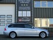 BMW 3-serie Touring - 320i Automaat Clima, Stoelverw, Nwe Dis Ketting, Cruise Control - 1 - Thumbnail