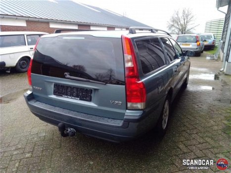 Volvo V70 - 2.4 youngtimer handgeschakeld - 1