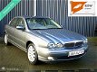 Jaguar X-type - 2.5 V6 4WD komt binnen Nw APK NAP luxe - 1 - Thumbnail