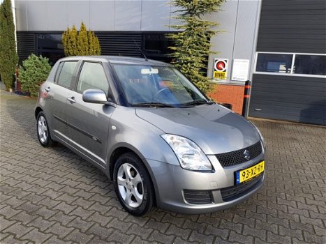 Suzuki Swift - 1.3 Cool - 1