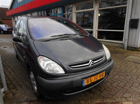 Citroën Xsara Picasso - 1.8i-16V Plaisir - 1