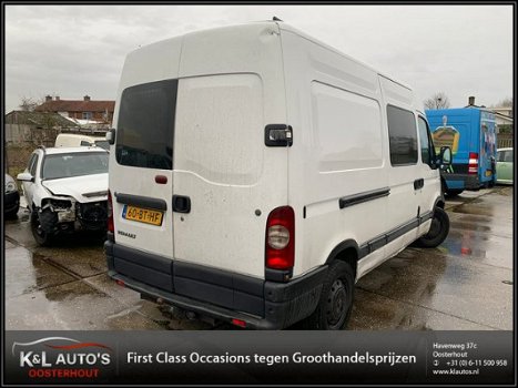 Renault Master - T33 2.5dCi L2 H2 motor defect - 1