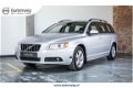 Volvo V70 - 2.5T Automaat Momentum - 1 - Thumbnail