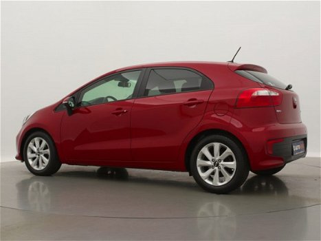 Kia Rio - 1.2 CVVT ComfortLine TA97446 | Navi | LED | Cruise | Climate | Parkeersensoren V+A | Camer - 1