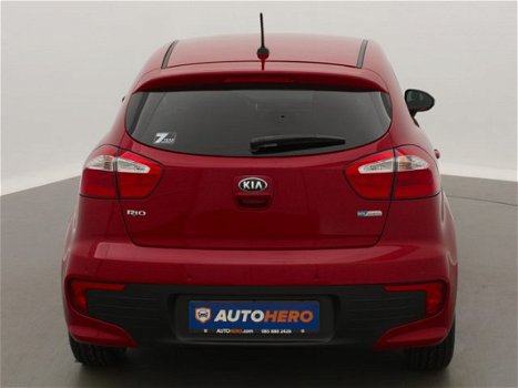 Kia Rio - 1.2 CVVT ComfortLine TA97446 | Navi | LED | Cruise | Climate | Parkeersensoren V+A | Camer - 1