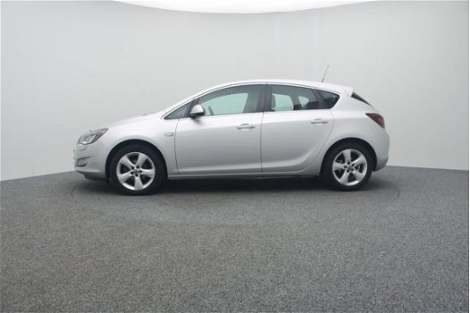 Opel Astra - 1.4 Turbo Sport 140PK TB59756 | Xenon | LED | Cruise | Climate | Bluetooth | Sportstoel - 1