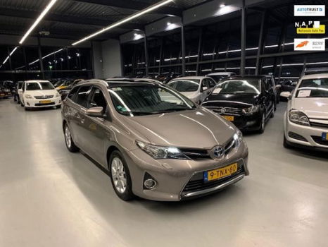 Toyota Auris Touring Sports - 1.8 Hybrid Lease+ 1e eigenaar , navi, PDC, cam, pano.dak.xenon - 1