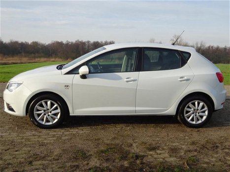 Seat Ibiza - 1.2 TSI Style 2012 DSG Cruise Stoelverwarming - 1